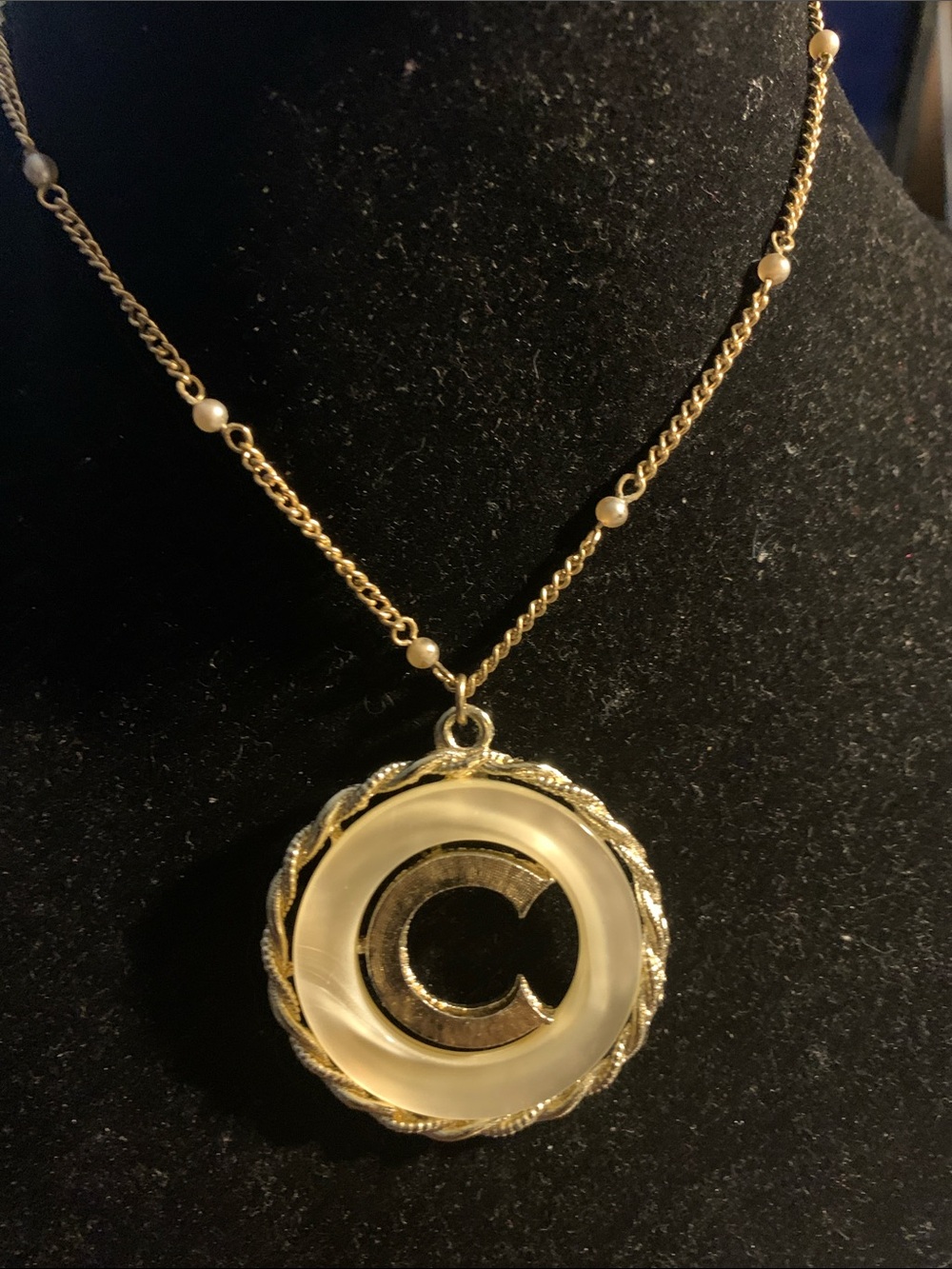 BSK Labeled Gold-Tone “C' Initial Mother of Pearl Pendant Necklace Cream & Gold